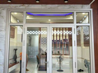  CẬN CẢNH CỬA NHÔM JMA TẠI CÔNG TRÌNH PHAN THIẾT – SANG TRỌNG, HIỆN ĐẠI VÀ BỀN BỈ